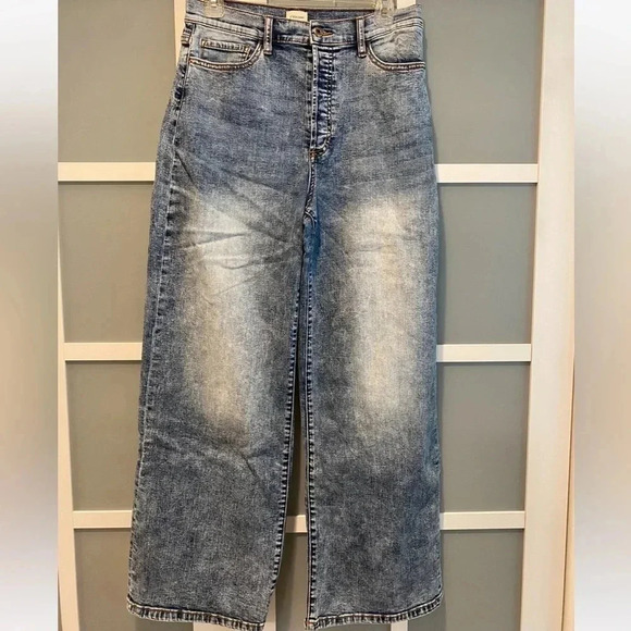 Sneak Peek Acid Wash Wide Leg High‎ Rise Jeans. Like New. Women’s Size: 11 W30. - Picture 3 of 8